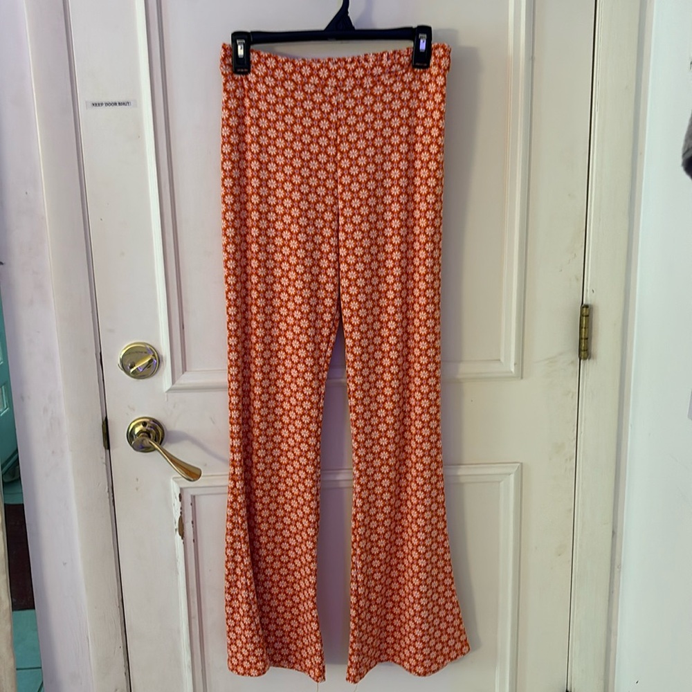 Women’s flare leggings